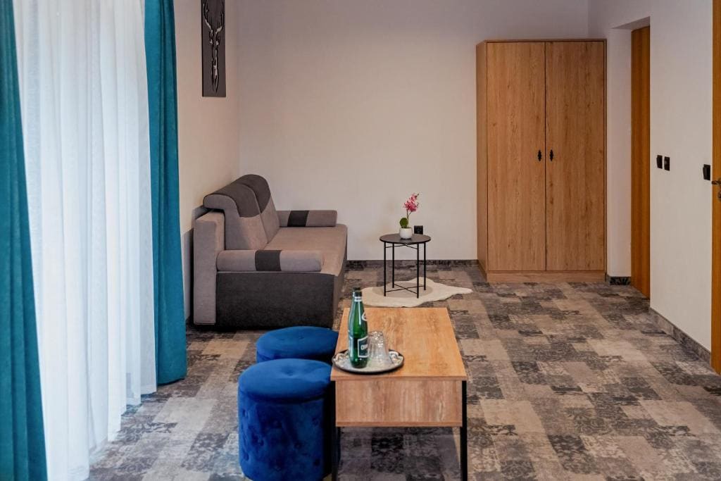 Quadruple Room with Terrace room - Image 3