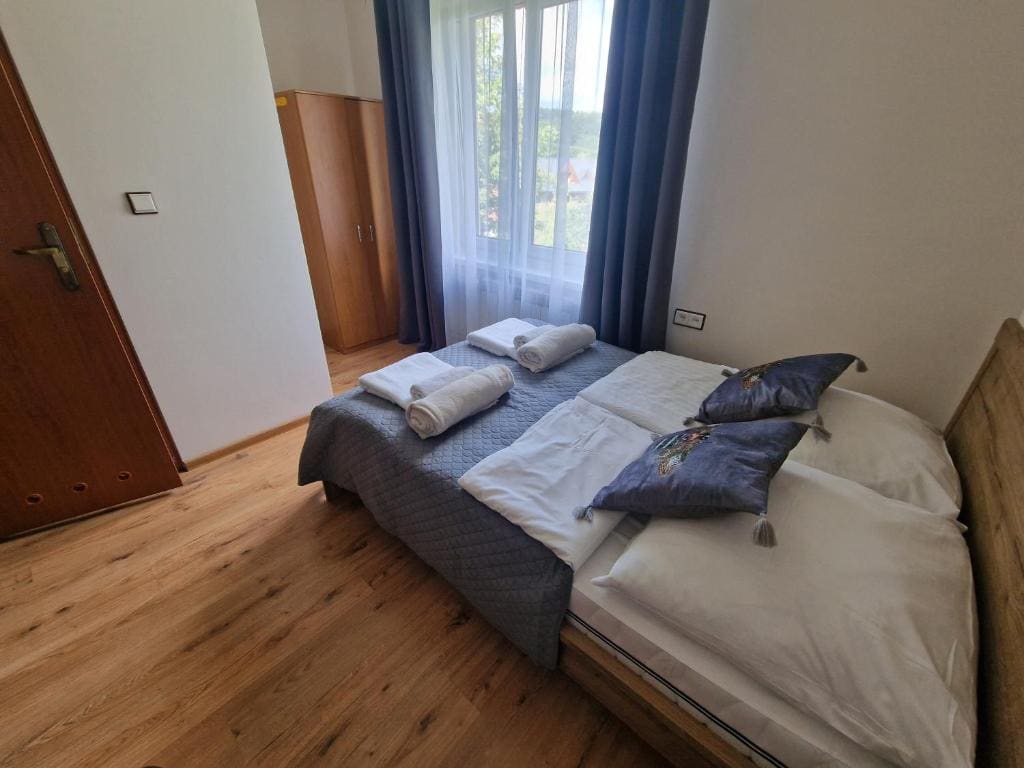 Double Room with Private Bathroom room - Image 1