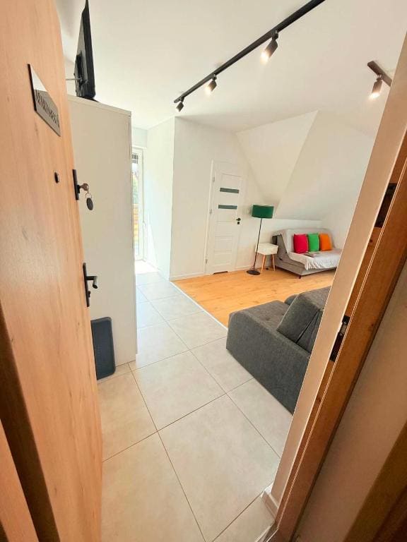 One-Bedroom Premium Apartment room - Image 2