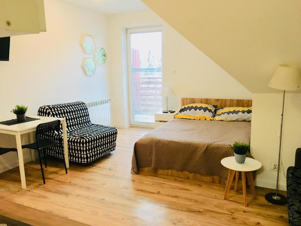 Premium Quadruple Room room - Image 2