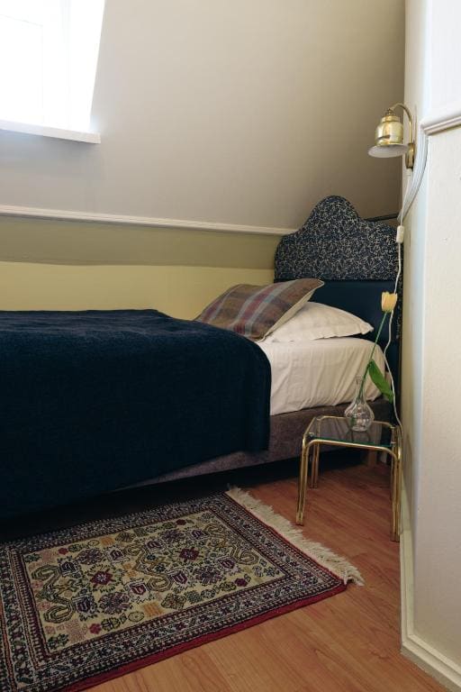 Budget Single Room room - Image 2