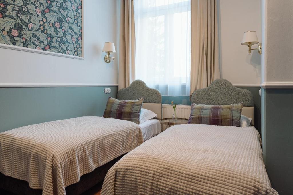 Deluxe Double Room room - Image 3