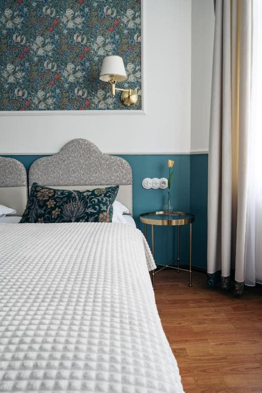 Double Room with Garden View room - Image 2