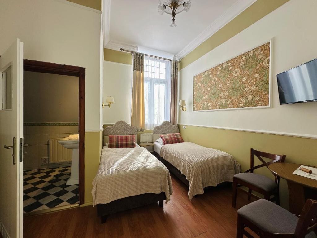 Deluxe Double Room room - Image 1