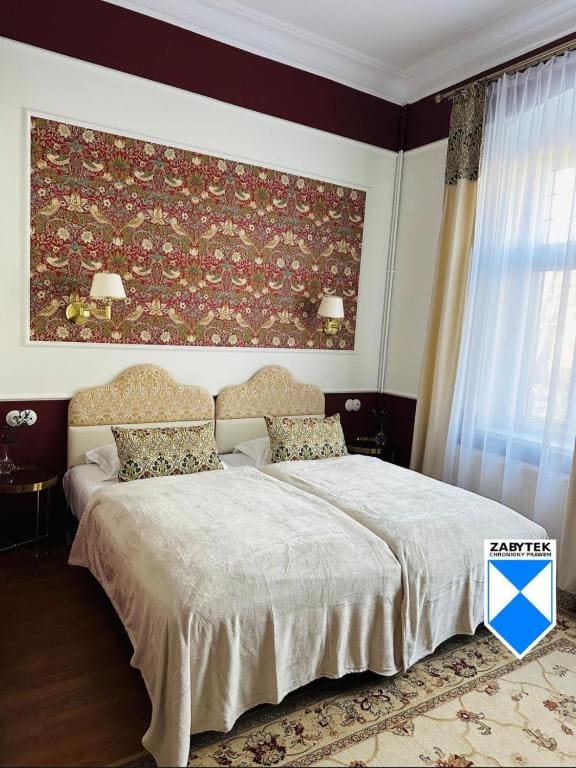 Comfort Triple Room with Shower room - Image 1