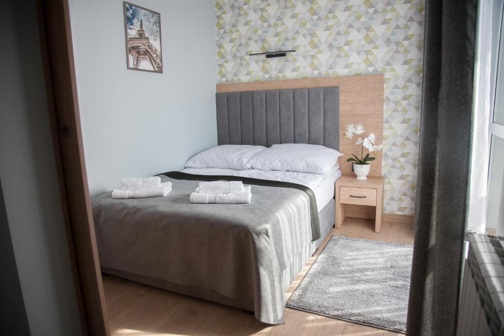 Studio with Balcony room - Image 2