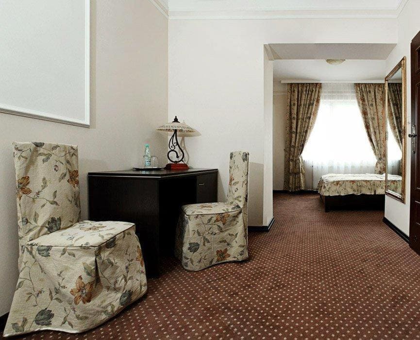 Suite room - Image 3