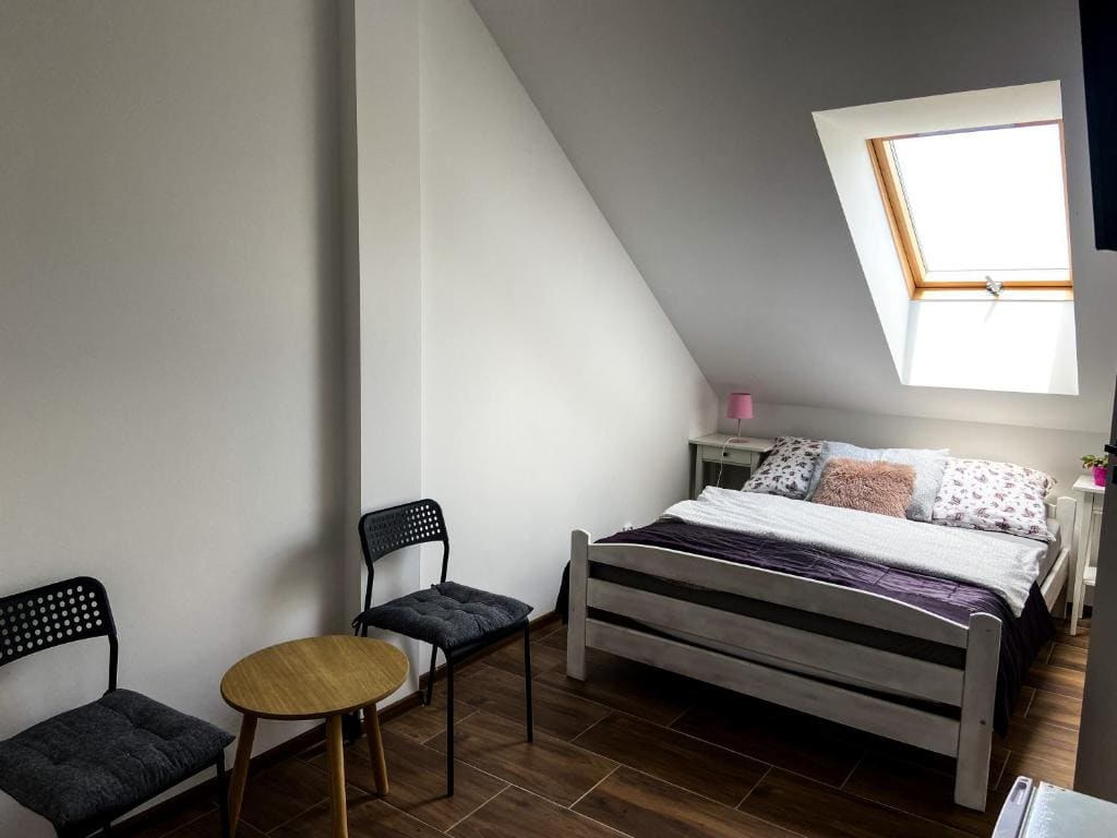 Large Double Room room - Image 2