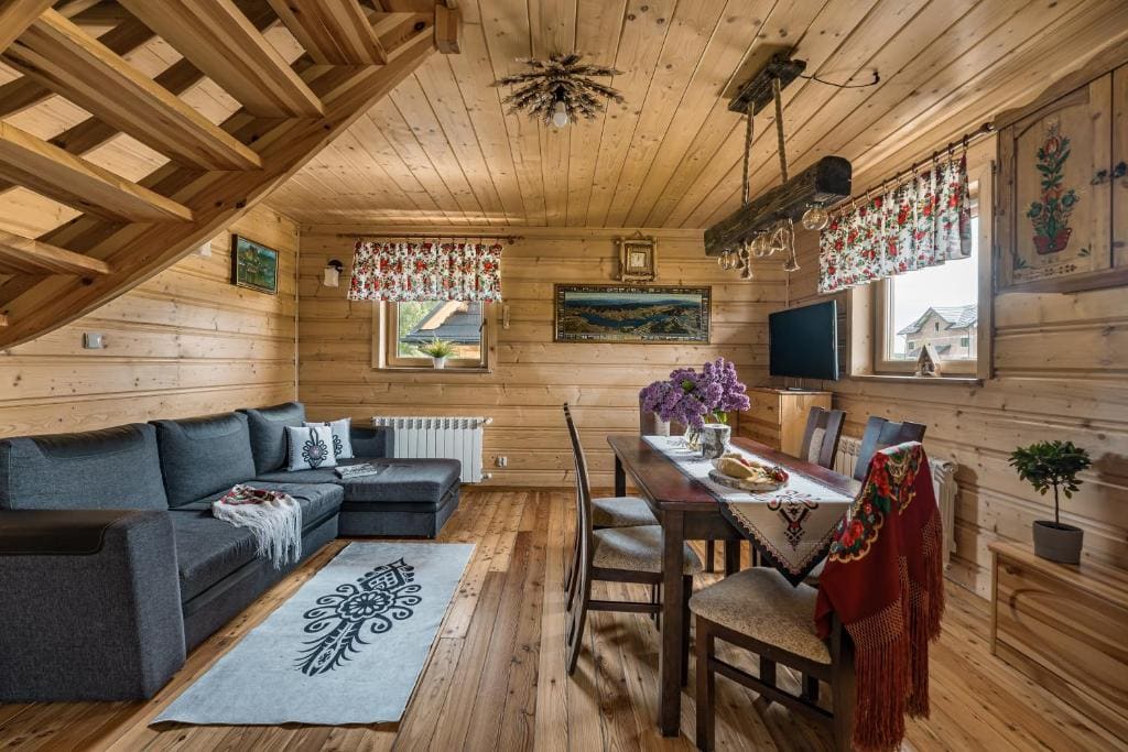 Two-Bedroom Chalet room - Image 3