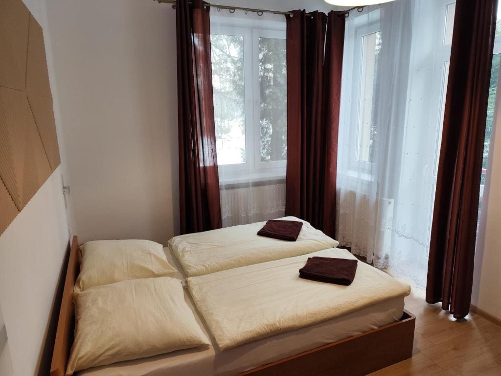 Standard Quadruple Room room - Image 3