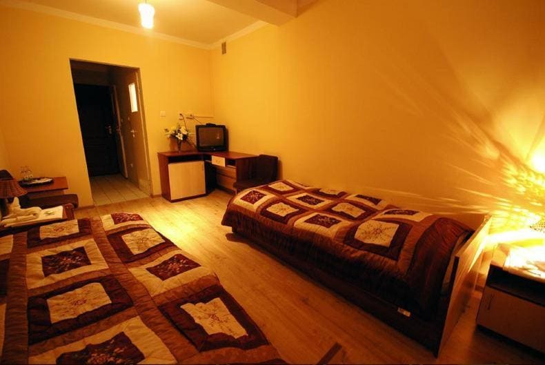 Standard Twin Room room - Image 2