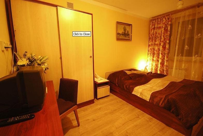 Standard Twin Room room - Image 3