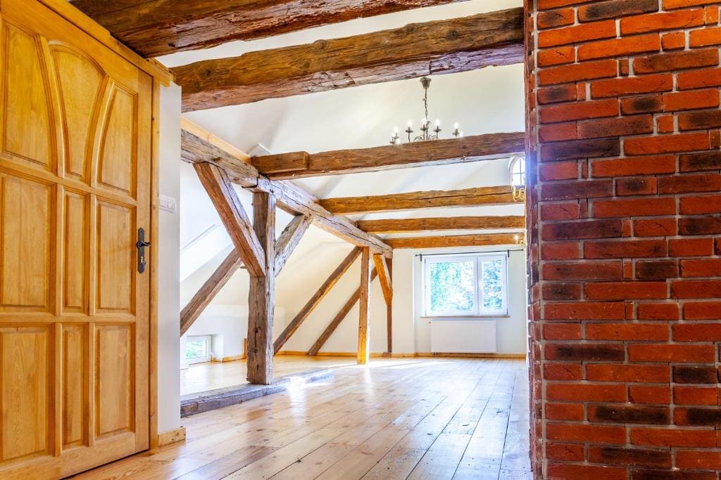 Triple Room with Private Bathroom room - Image 1
