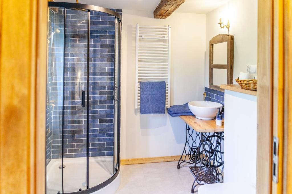 Deluxe Double Room room - Image 3