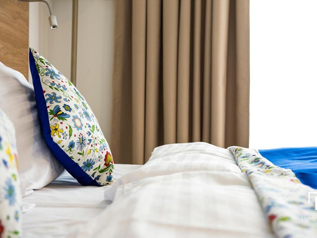 Deluxe Double Room with Balcony room - Image 2