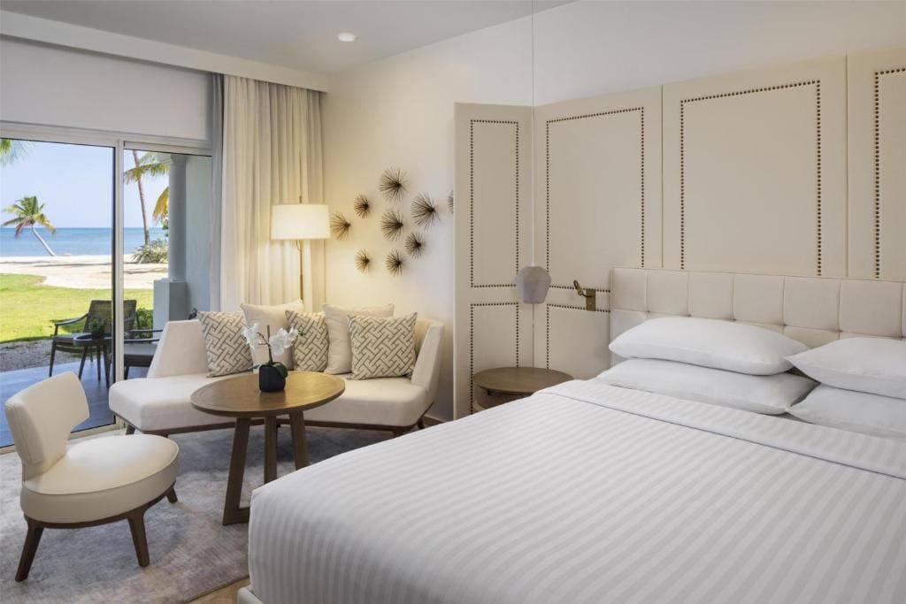 Deluxe Villa with Two Queen Beds room - Image 1