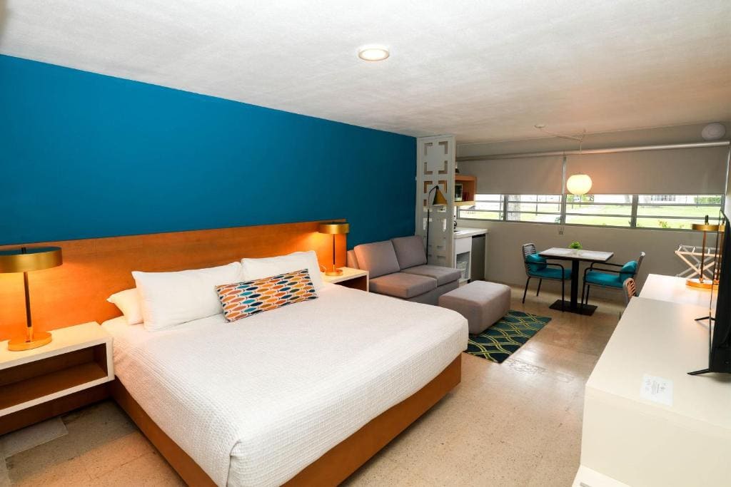 Beach Studio King room - Image 1