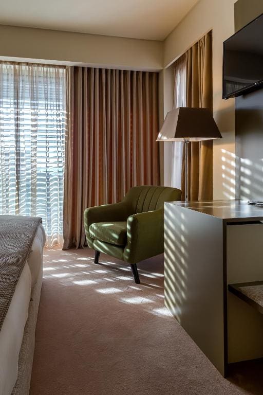 Superior Double or Twin Room room - Image 2
