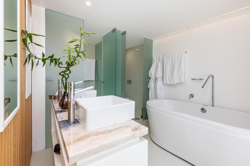 Suite room - Image 3