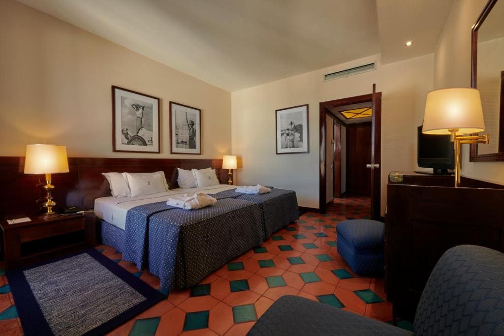 Double or Twin Room with Land View room - Image 3