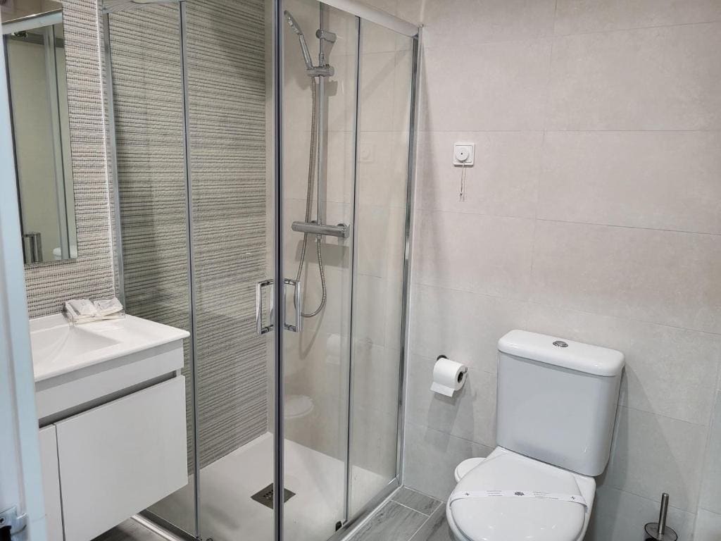 Double or Twin Room room - Image 1