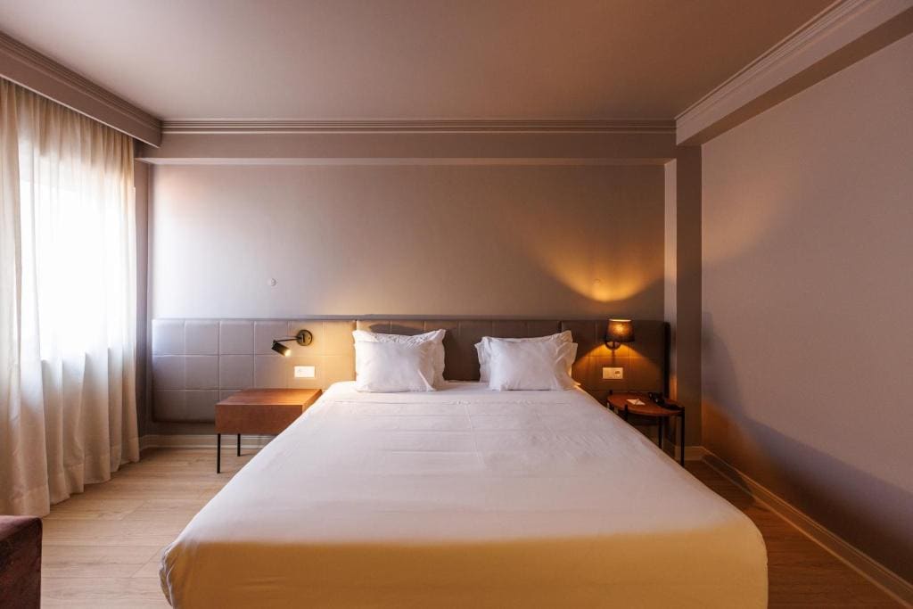 Premium King Room with Parking room - Image 1