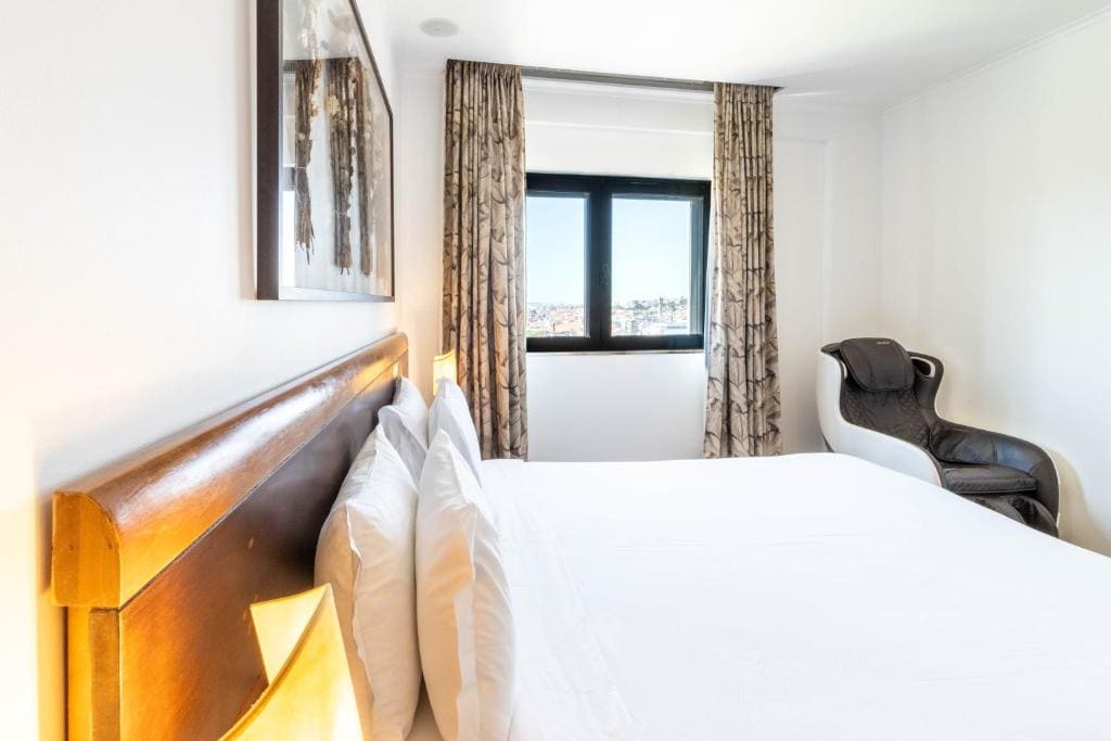 Superior Queen Room room - Image 1