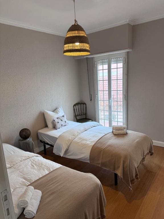 Twin Room with Mountain View room - Image 3