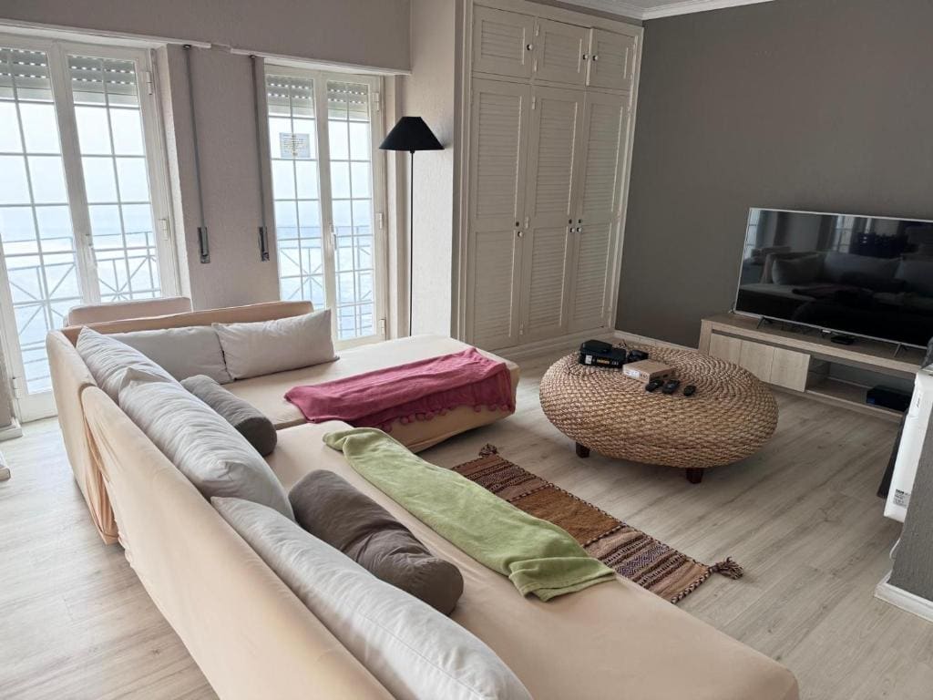 Twin Room with Mountain View room - Image 2