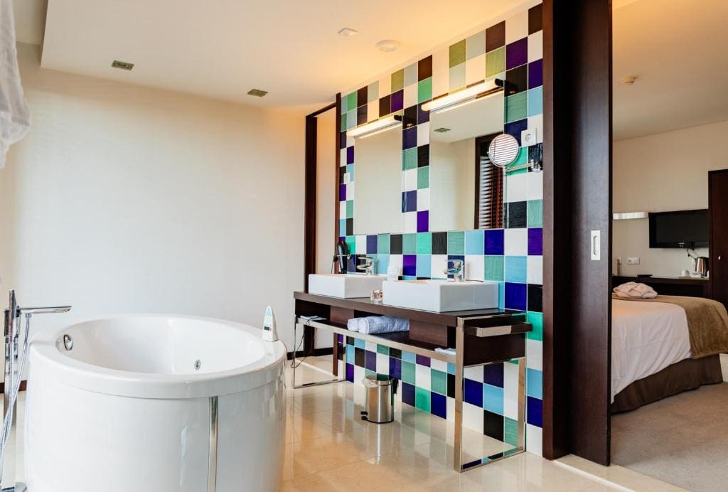 Superior Suite room - Image 2