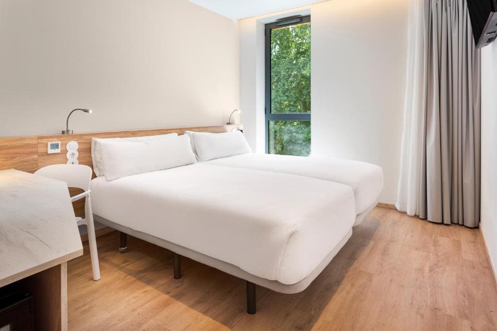 Twin Room room - Image 3