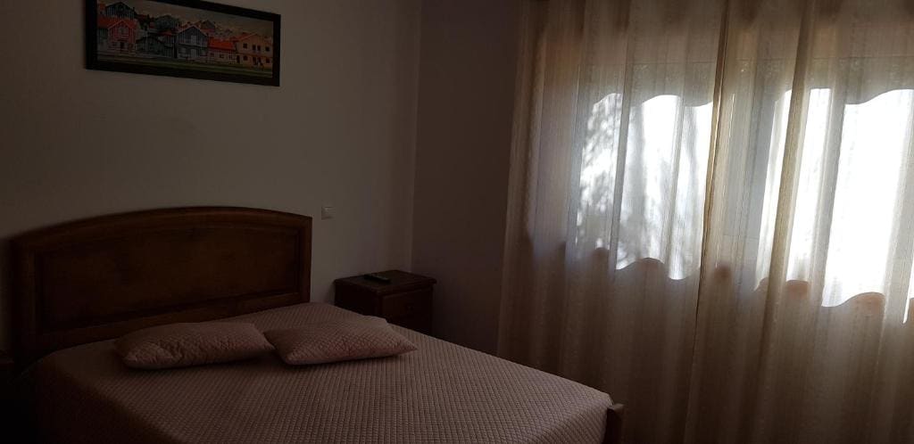 Double Room with Private Bathroom room - Image 2