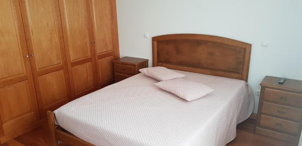 Double Room with Private Bathroom room - Image 3