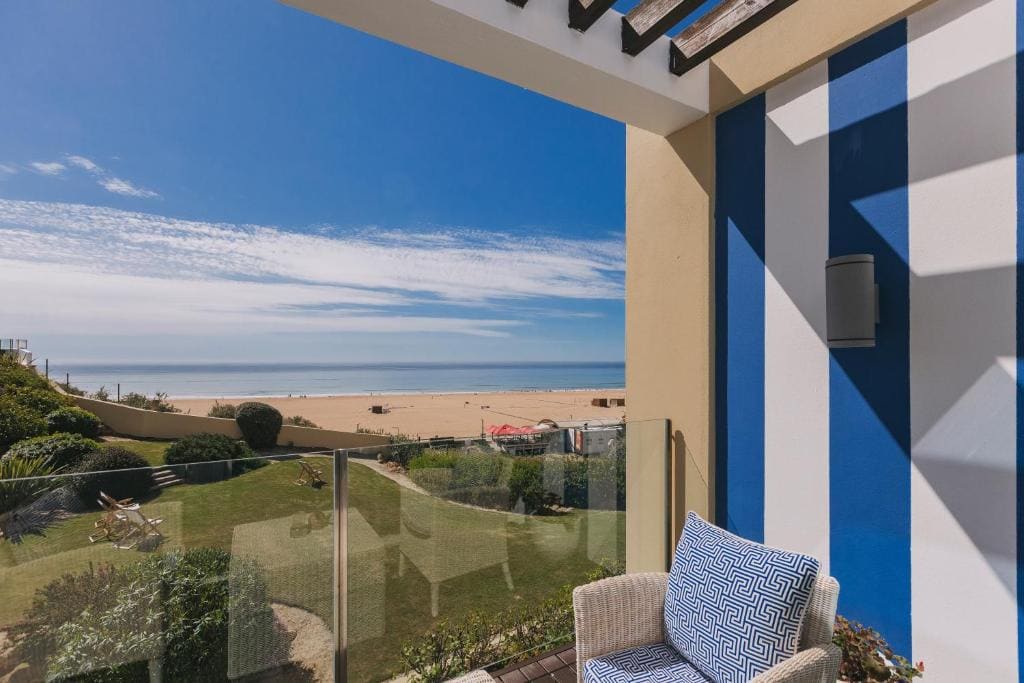 Deluxe Double Room with Sea View room - Image 3