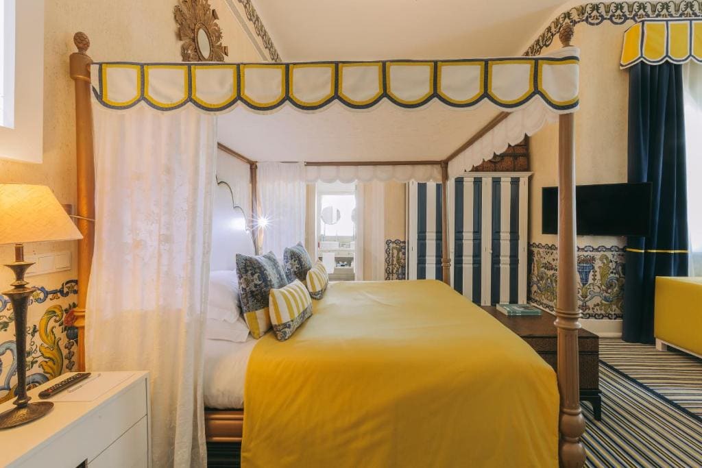 Junior Suite with Village View room - Image 1