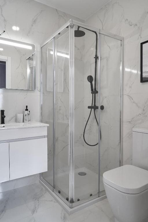 Double Room with Private Bathroom room - Image 1