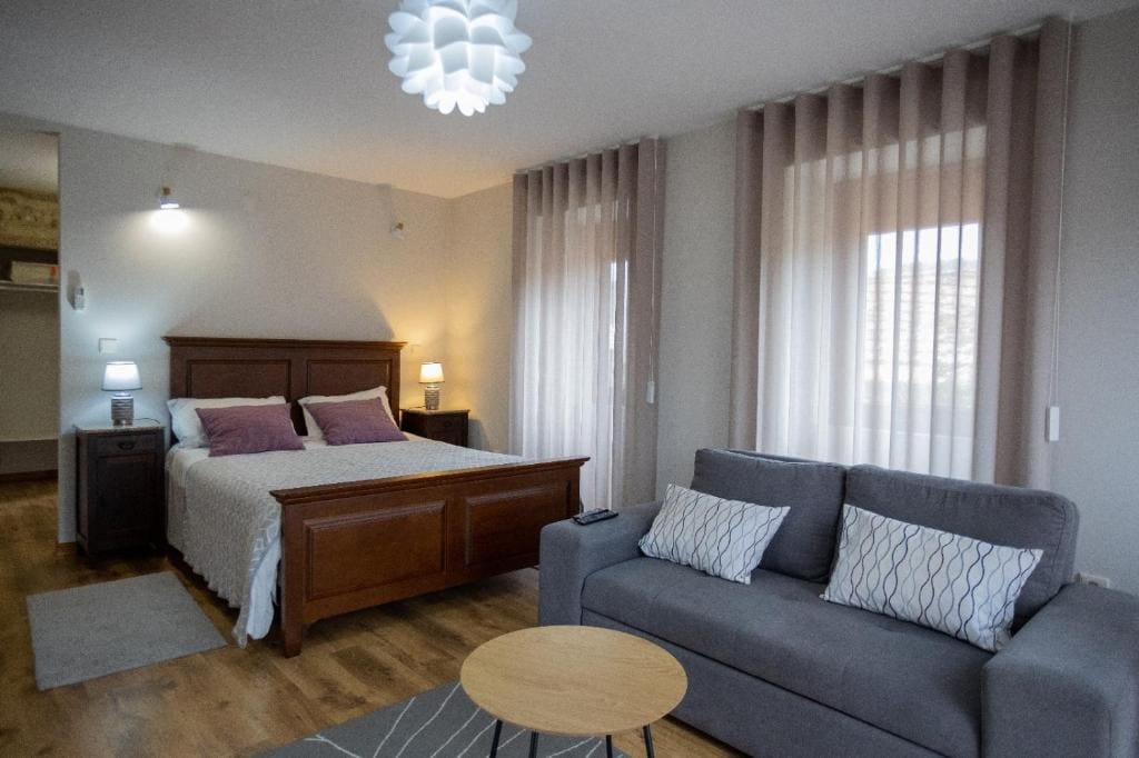 Basic Triple Room room - Image 3