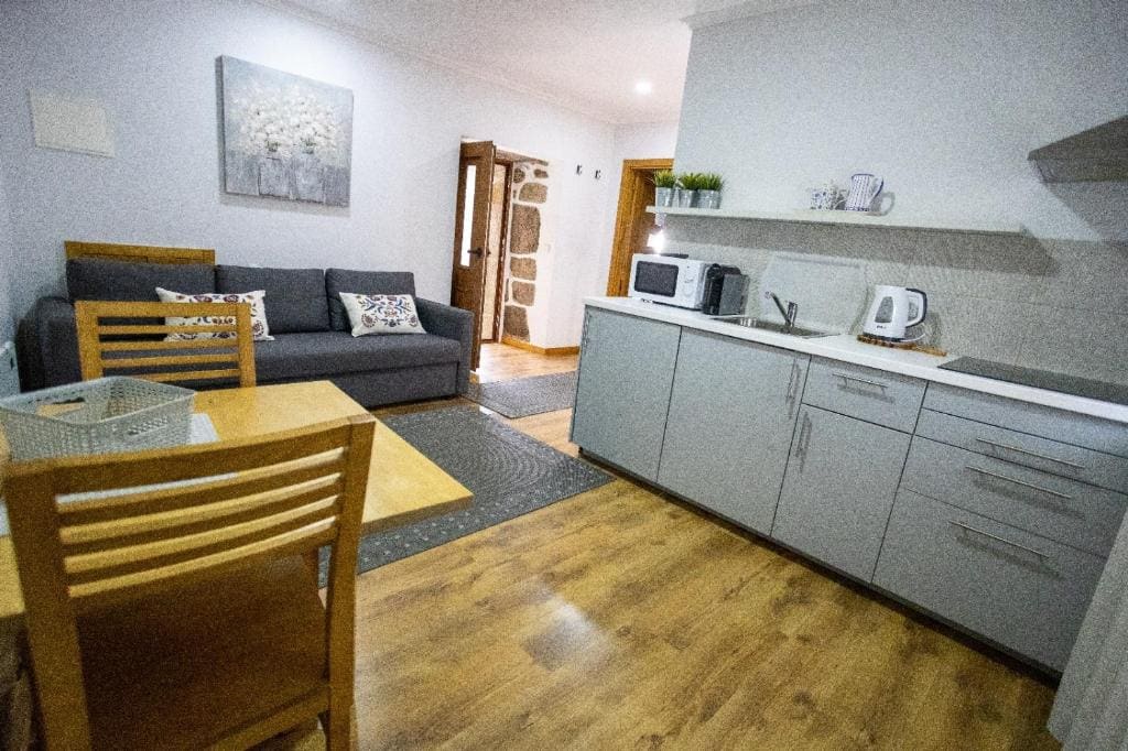 Apartment room - Image 3