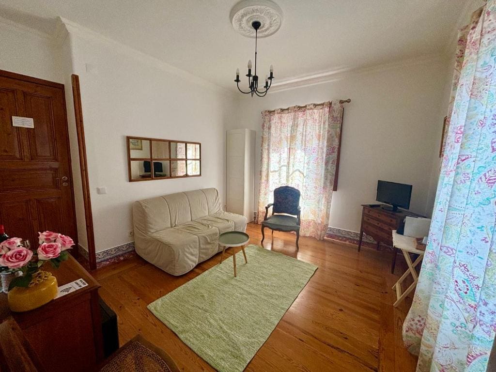 One-Bedroom Suite room - Image 1