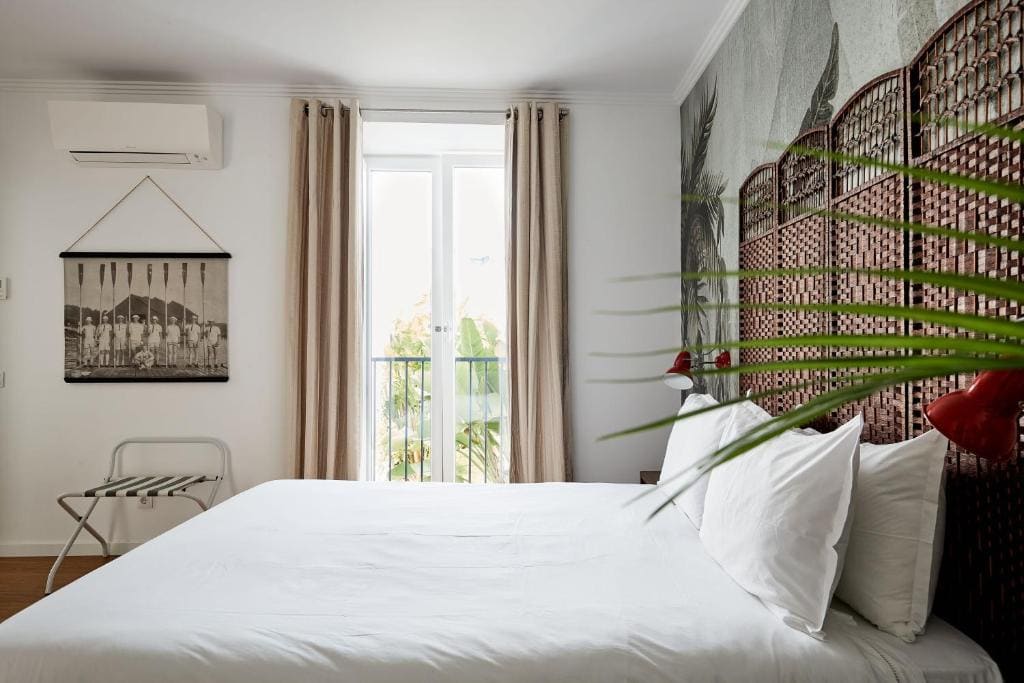 Suite with Garden View room - Image 3