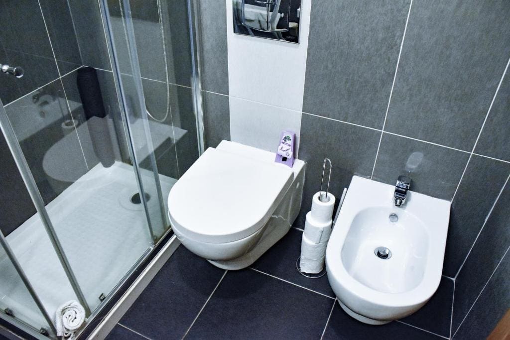 Double or Twin Room with Private Bathroom room - Image 1