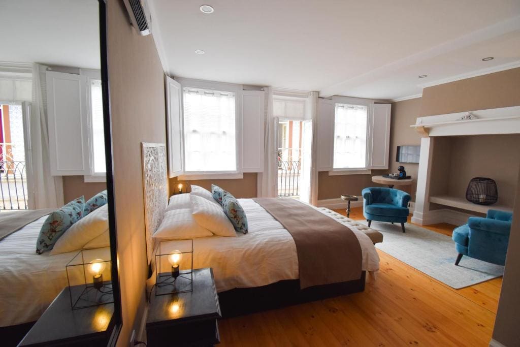 Suite with Balcony room - Image 3