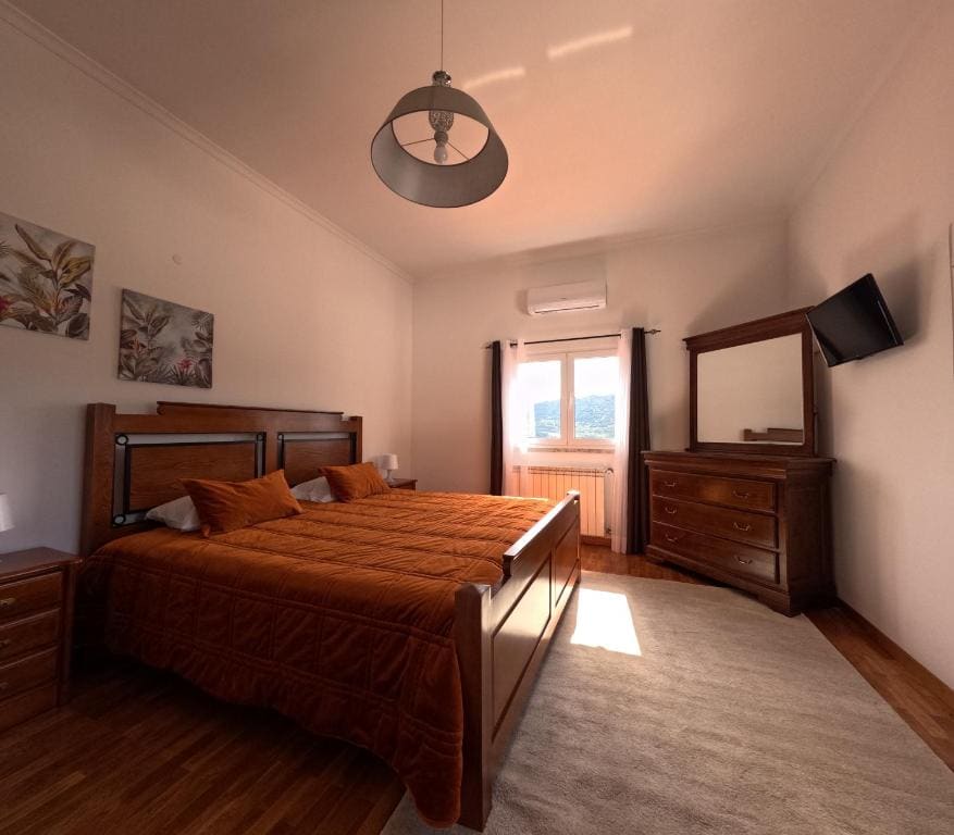 Deluxe Double Room with Sea View room - Image 2