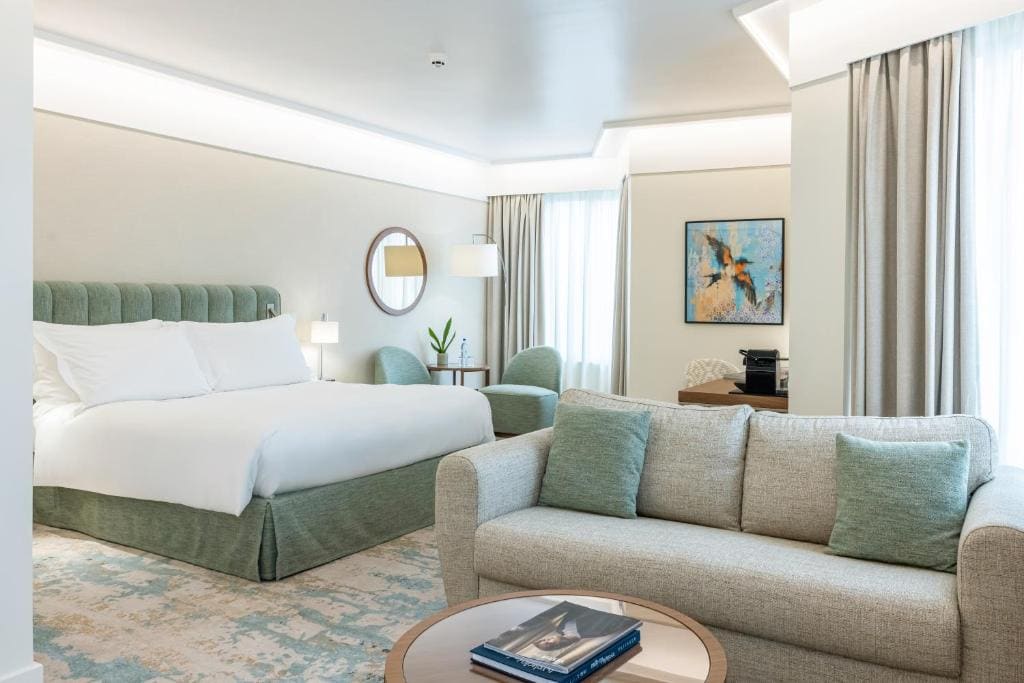Junior King Suite room - Image 2