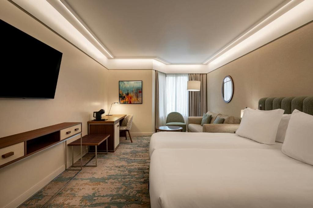 Junior Twin Suite room - Image 3