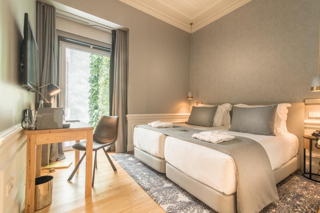 Classic Double or Twin Room with Interior View room - Image 1
