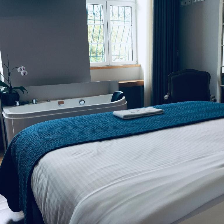 Suite room - Image 2