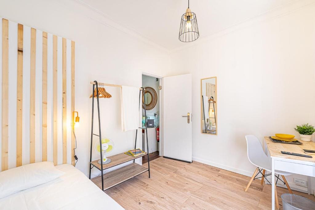 Standard Single Room room - Image 2
