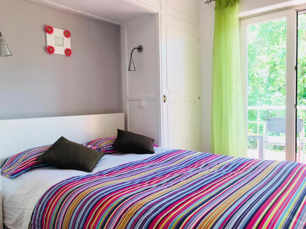 Double Room with Balcony room - Image 2