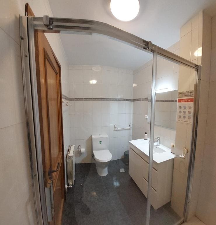 Triple Room with Bathroom room - Image 2